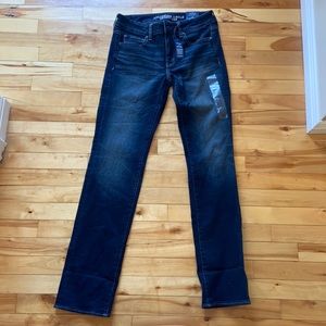 Brand new with tags!! American eagle jeans